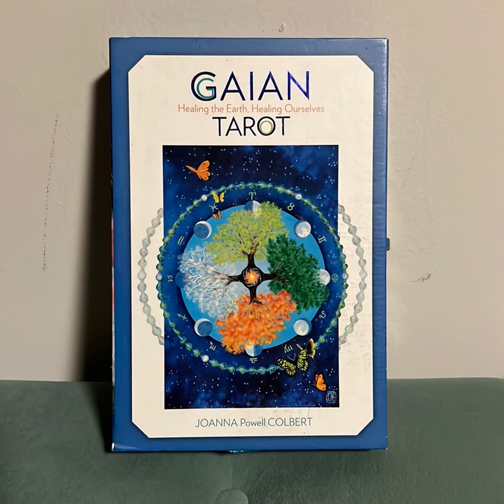 GAIAN themed Tarot cards & guidebook